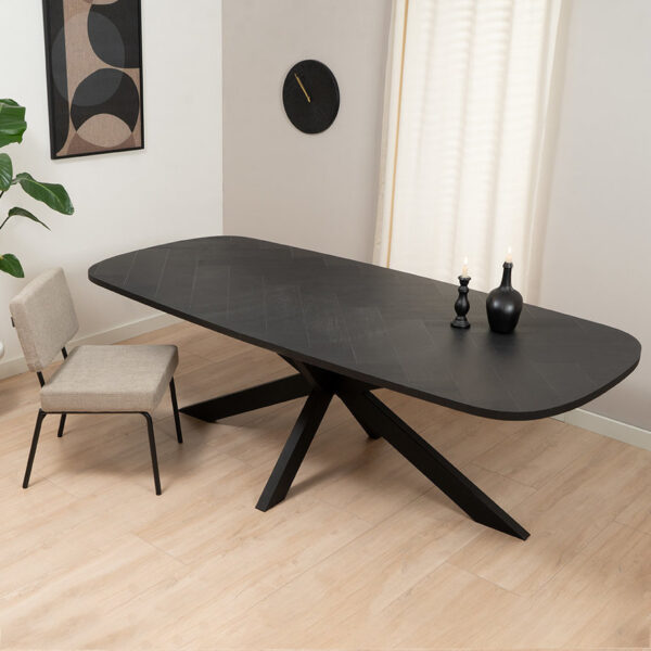 Eettafel (visgraat) zwart of eiken Deens ovaal Haley